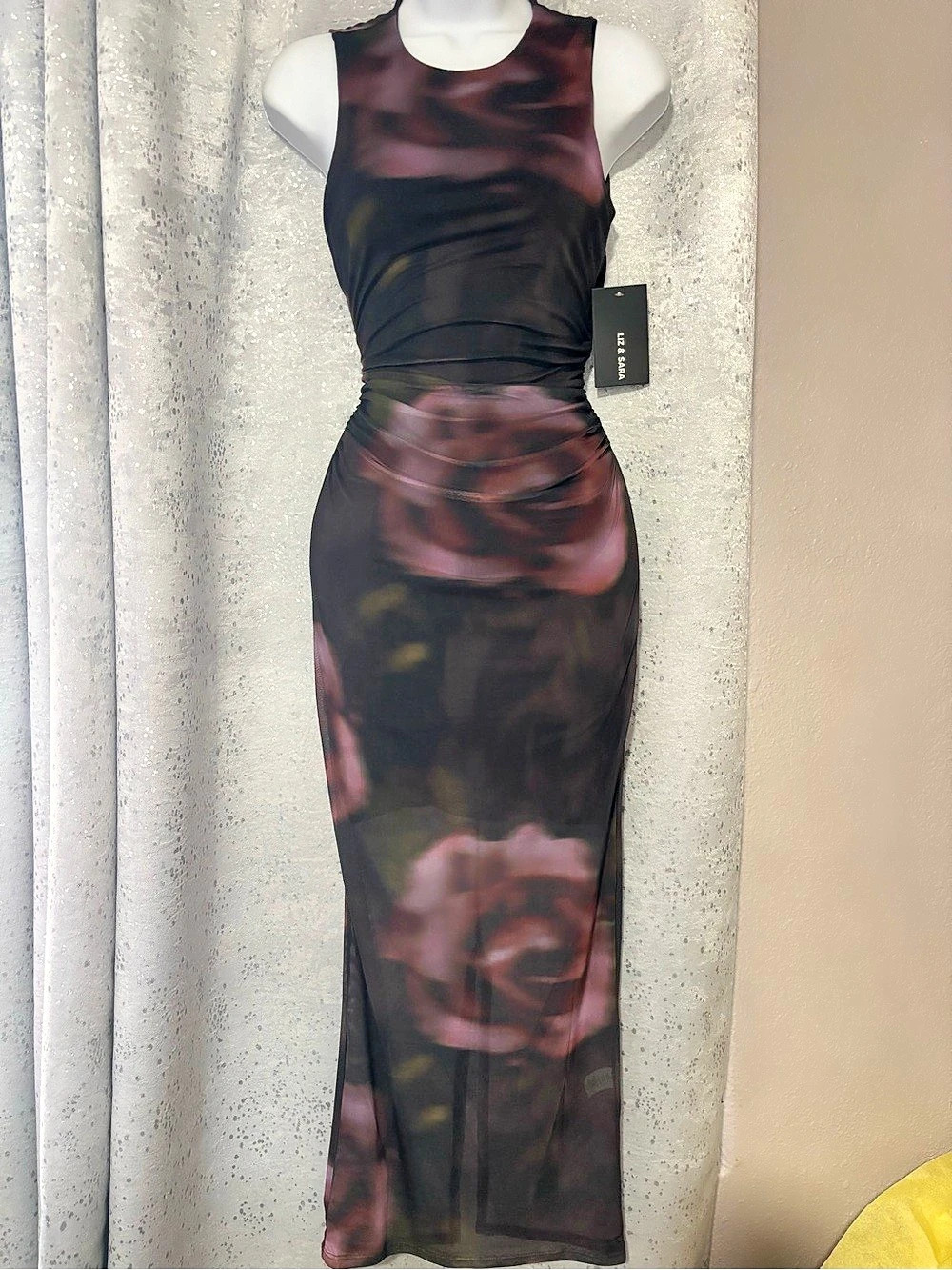 Abstract Ruched Maxi Dress Black & Pink Size Medium